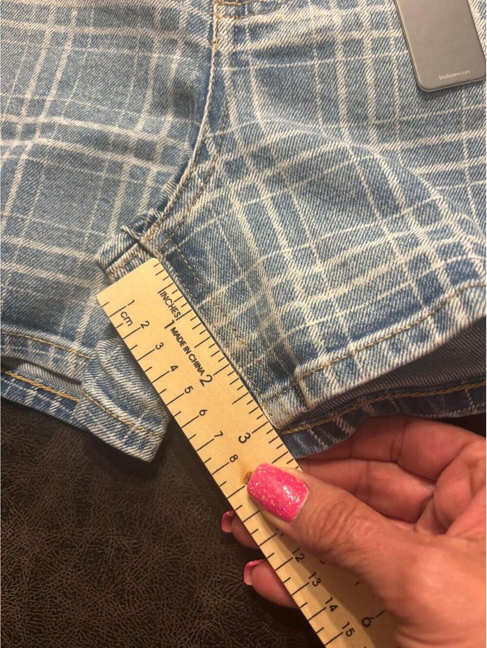 Tractr Plaid Denim Shorts High Rise Size 00 24 NWT Slim Fit Trendy Check Print - Picture 8 of 8